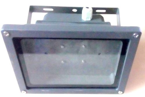 FLOOD LIGHT ENCLOSURE