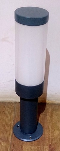 Bollard Lights Distributors - Metal & Plastic, 70cm, 3000K, 10W, IP65, Energy Efficient, Weatherproof, Easy Installation