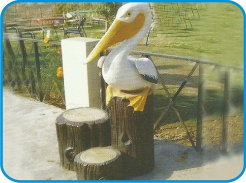 Wood Picker Fiber Bird Figure