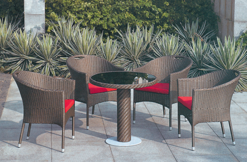 Comlimentary Style Outdoor Wicker Coffee Set No Assembly Required
