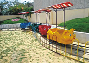 Cat Train- 16 Children, Boggy-4 Nos., Track Dia 30”