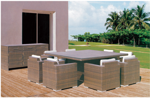 Family Style Outdoor Wicker Dining Table Set No Assembly Required
