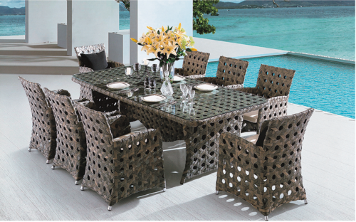 Brown Style Outdoor Wicker Dining Table Set No Assembly Required