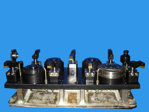 4 axis fixtures