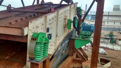 Vibrating Screen for Stone Crusher