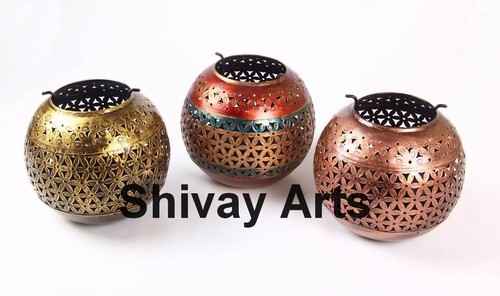 Metal Iron Handcrafted Tealight Candle Holder