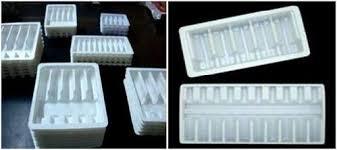 White Plastic Ampoules And Vial Tray