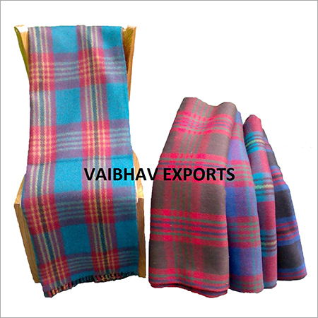 Woolen Blanket Age Group: Adults