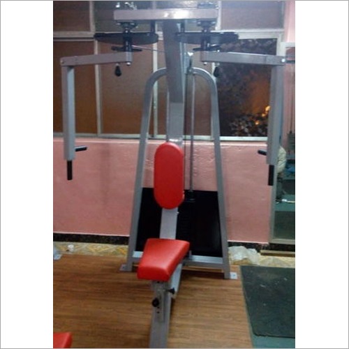 Pec Deck Reverse Fly Machine