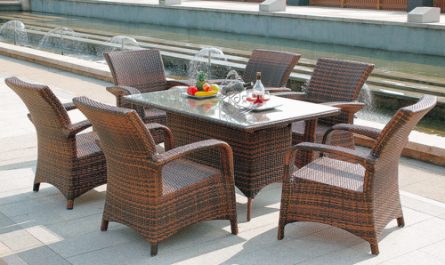 Sleek Style Outdoor Wicker Dining Table Set No Assembly Required