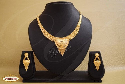 Golden New Trendy Model Necklace
