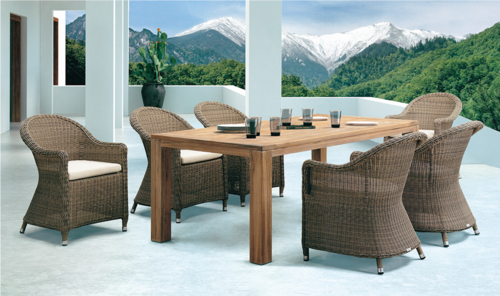 Traditional Style Outdoor Wicker Dining Table Set No Assembly Required