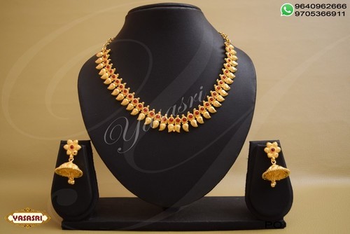 Golden Trendy Women Necklace