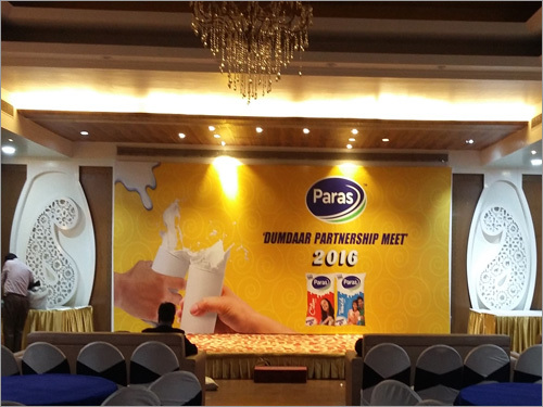 Backdrop Advertising Service