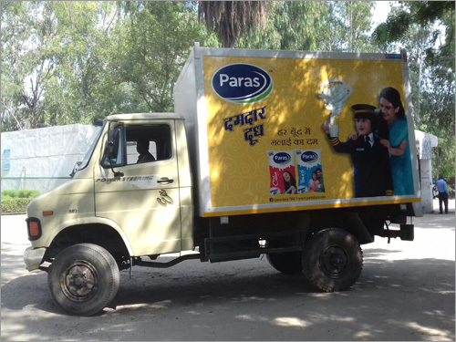 Vehicle Branding Services