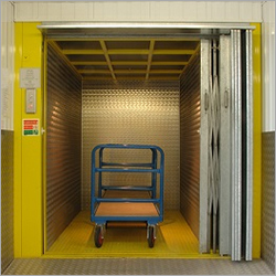 Hydraulic Goods Lift