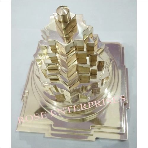 Polishing Brass Meru Chakra Shree Pyramid Yantra