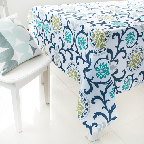 Running Print Table Cloth