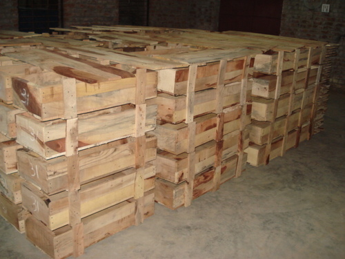 wooden carate