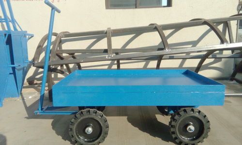 Heavy Duty Platform Trucks - Lifting Capacity: 1000-15000 Kilograms (Kg)