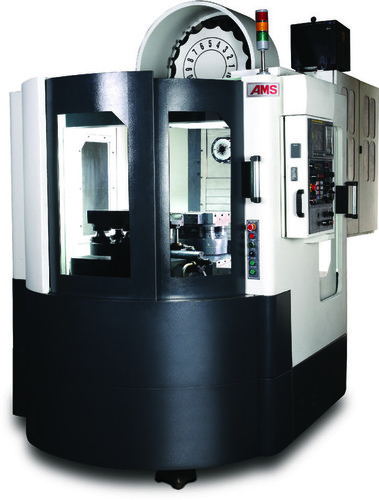 Horizontal machining center