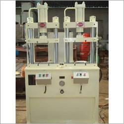 Hydraulic Press Machine - Manual Operation, Easy to Use, Low Power Consumption | Inspiring Performance, Affordably Priced