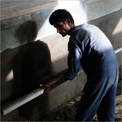 Plaster In Plumb Service