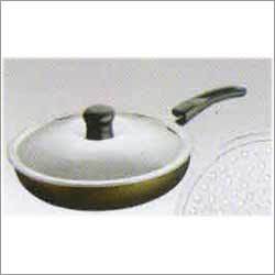 Straight Fry Pan with Lid