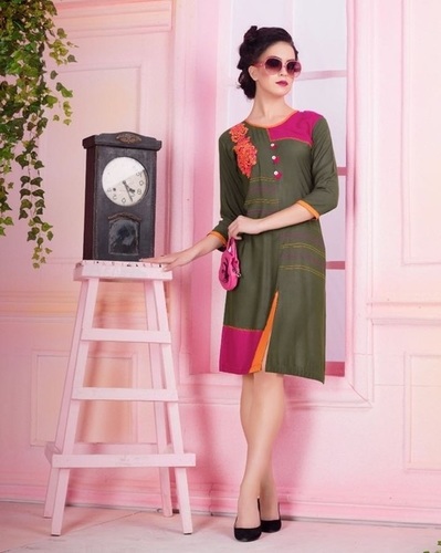 Fancy Rayon Cotton Kurti - Cotton, Size L & XL, Green | Simple 3-4th Sleeve Style for Ladies, Plain Design Suitable for Everyday Wear