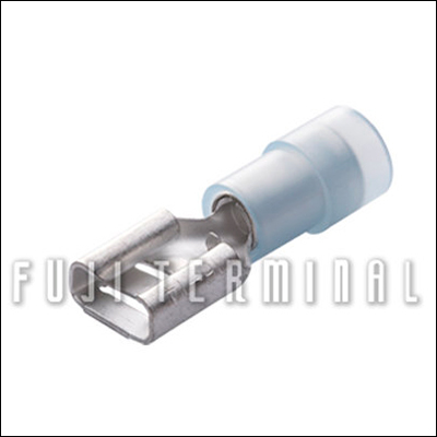 Nylon insulated female disconnectors with easy-entry reinforce sleeve