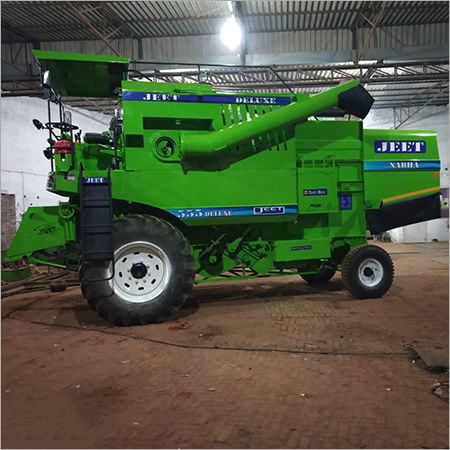 Track mounted combine Harvester