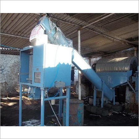 Coal Packing Machine - 440V AC, Semi-Automatic, Electric Drive | Plastic Material, Filling Capacity 2500-3000