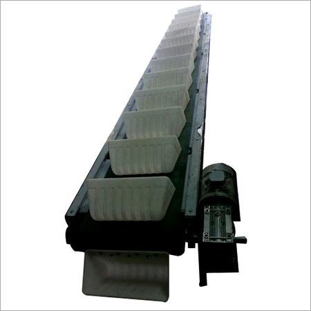 Vertical Bucket Conveyor