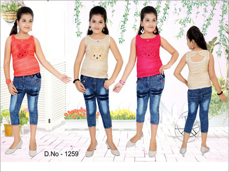 Girls Capri With Top