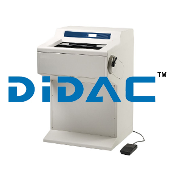 Floorstanding High End Cryostat MNT