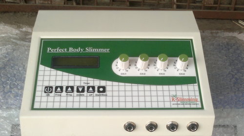 EMS Slimmer 12 Channel Super Deluxe Model Trolley Based at best