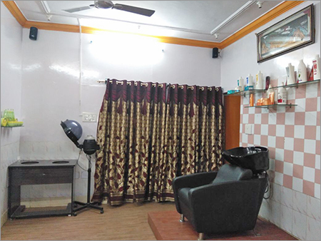 Beauty Parlour Services