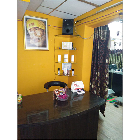 Beauty Parlour Services