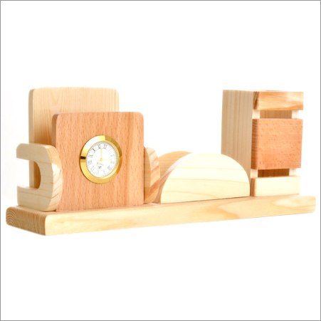 Wooden Pen Holder
