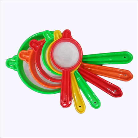 Fancy Plastic Tea Strainer