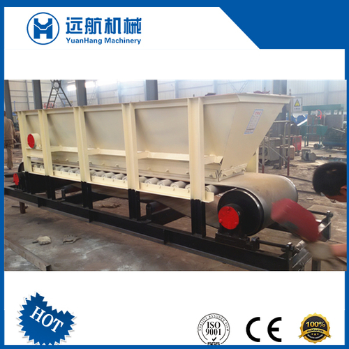 Automatic Conveyor Belt Type Box Feeder - 4.9m x 1.8m x 1.55m, Green/White/Custom Color | High Performance, Durable, Low Maintenance, PLC Controlled