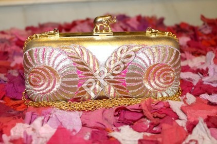 Bags & Clutches