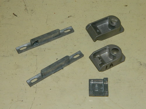 Aluminum Furniture & Door Parts