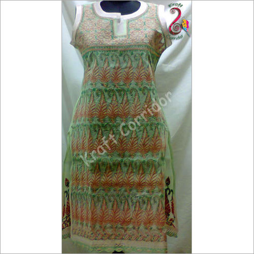 White Sleeveless Chikan kurti