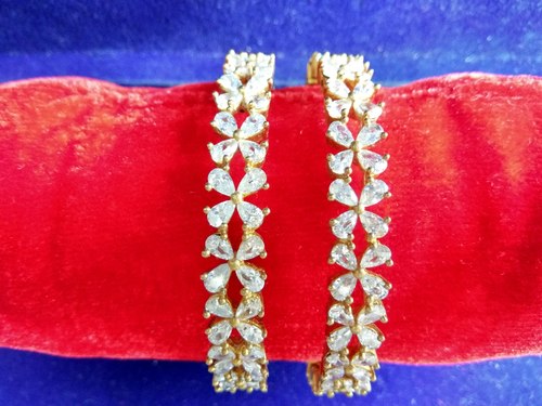 Classic Solitare Bangles Gender: Women