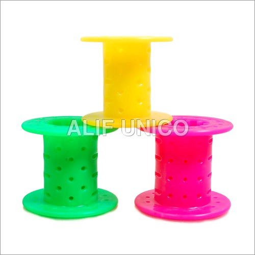 PLASTIC TWISTING ROLL PLASTIC TWISTING ROLL