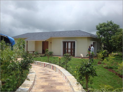 Readymade Portable Farm House Cabins