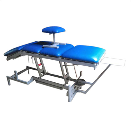 4 Section Physiotherapy Treatment Couch
