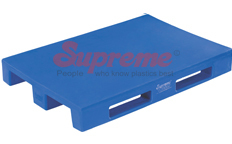 Blue Roto Molded Plastic Pallets