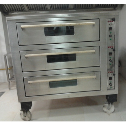 Baking oven three dack